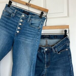 2 pair Lucky brand straight leg jeans